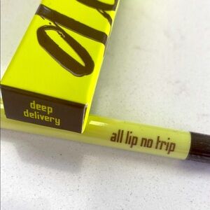 Define Lip Liner - Brown